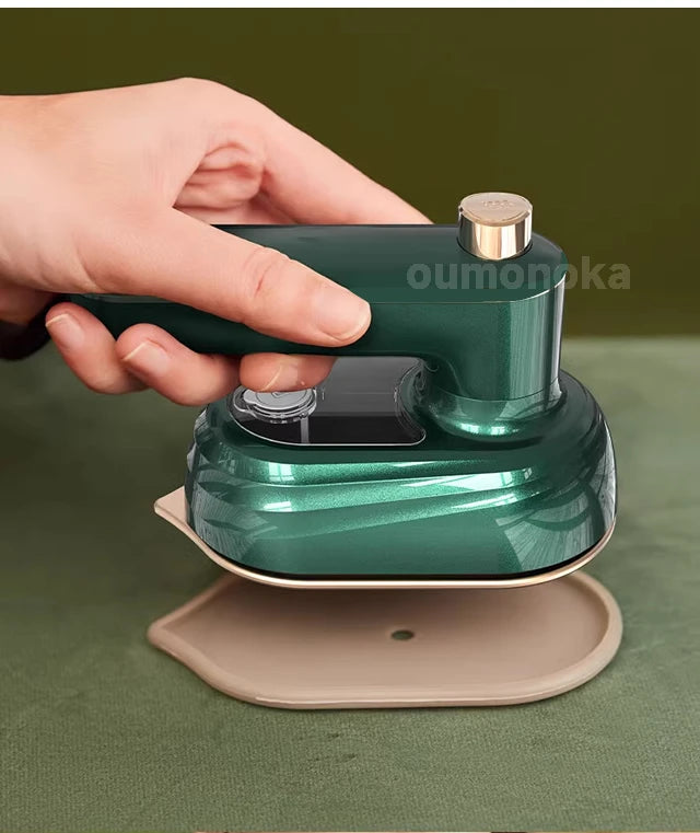 Mini żelazko parowe Press&Go™ – przenośne żelazko turystyczne do ubrań